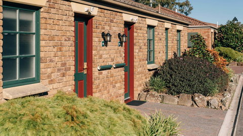 Country Club Villas - SA Accommodation 10