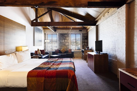 The Henry Jones Art Hotel - SA Accommodation 22