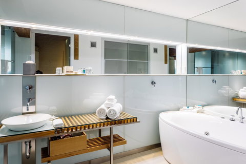 The Henry Jones Art Hotel - SA Accommodation 41