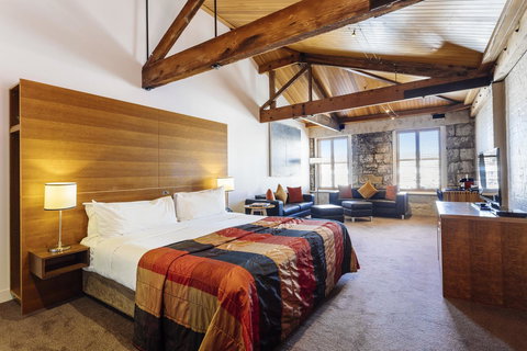 The Henry Jones Art Hotel - SA Accommodation 6