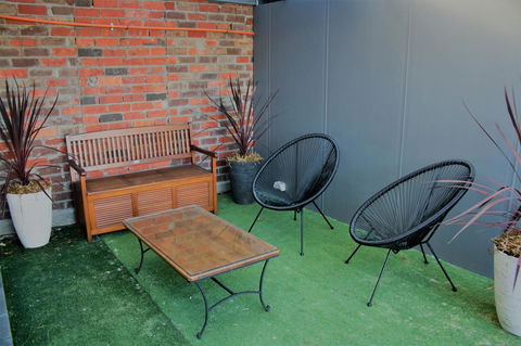 Apartment 5ive - SA Accommodation 8