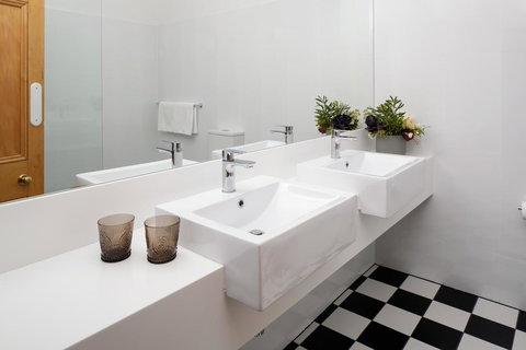 Rydges Hobart - SA Accommodation 15