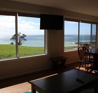 Penguin Seaside Farm - SA Accommodation