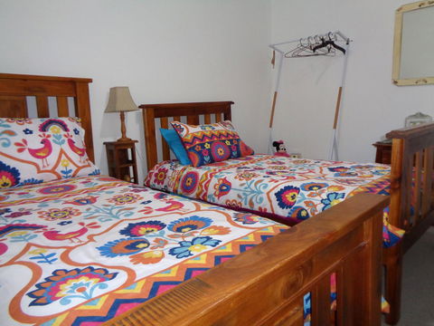 Post House Cottage - SA Accommodation 10