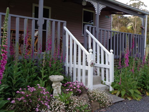 Post House Cottage - SA Accommodation 2