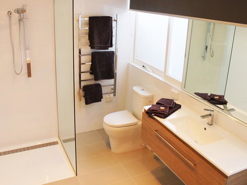 Apartment On King - Free Car - SA Accommodation 4