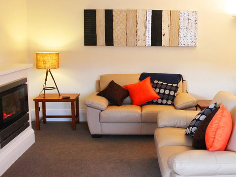 Apartment On King - Free Car - SA Accommodation 1