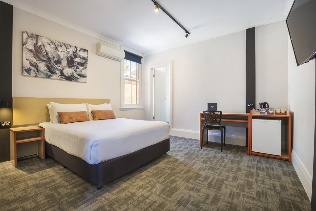 Regents Park NSW SA Accommodation