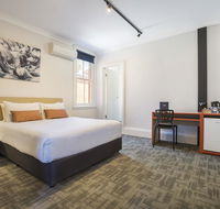 Nightcap at Regents Park Hotel - SA Accommodation