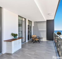 Oceans Edge 8 - 8/5 Campbell Crescent Terrigal - SA Accommodation