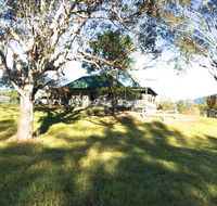 Old Schoolmaster's Cottage on the Barrington River - SA Accommodation