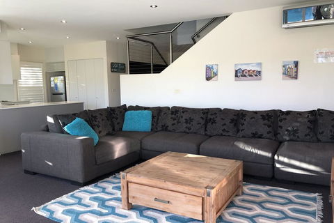 Pacific Blue 505/265 Sandy Point Road - SA Accommodation 3