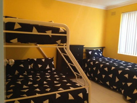 Pacific Court 4 - SA Accommodation 3