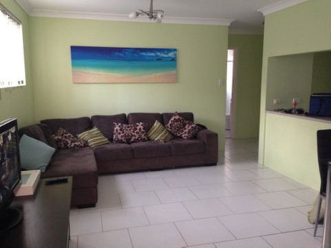 Pacific Court 4 - SA Accommodation 2