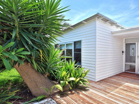 Palm Oasis - Family Friendly Accommodation Just A Short Walk To Werri Beach - SA Accommodation 0