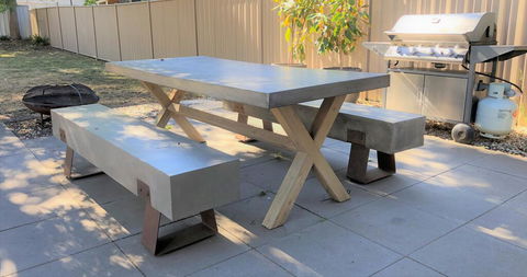 Pee Wee & Cackle - SA Accommodation 0