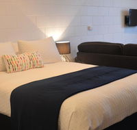 Penguin Seaside Motel - SA Accommodation