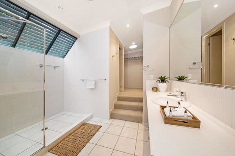 Ravensbourne Escape - Silverwood Lodge - SA Accommodation 2