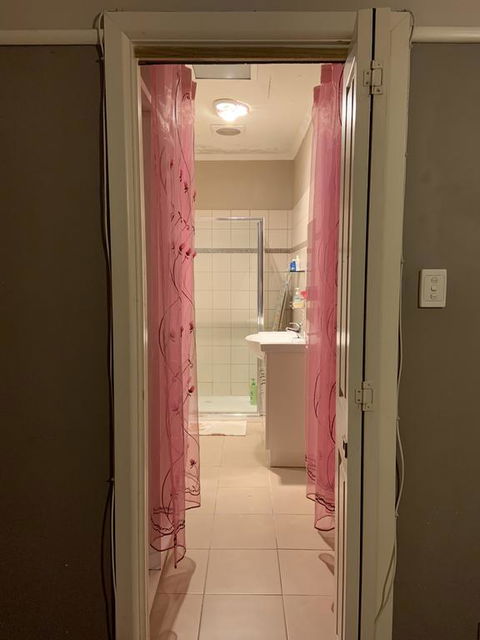 Rebecca Self Service Guest House Walk To La Trobe Uni - SA Accommodation 1