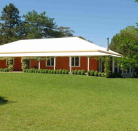 Redhaven House - spacious quiet and private - SA Accommodation