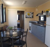 Rocks Retreat Cabin 3 - Lobster - SA Accommodation