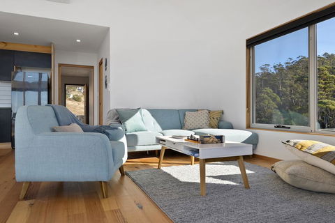 Rocky Ridge - L'Abode Accommodation - SA Accommodation 2