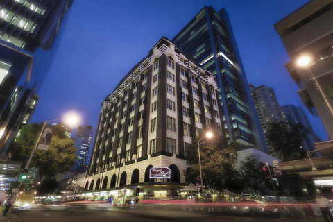 Royal Albert Hotel - SA Accommodation 0