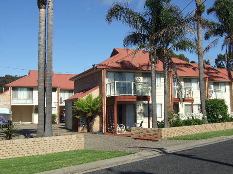 Sapphire Court - SA Accommodation 0