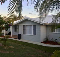 Seamist  Scotts Head - SA Accommodation