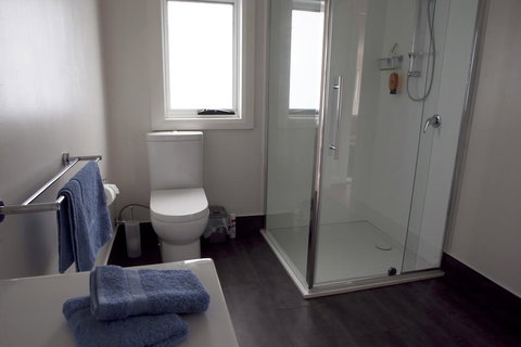 Seaview House Ulverstone - SA Accommodation 3