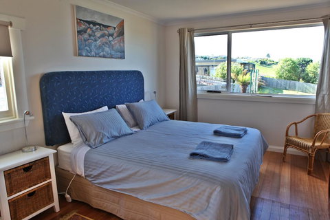 Seaview House Ulverstone - SA Accommodation 1