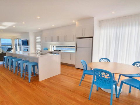 Seven Mile Heaven - Your Coastal Kingdom - SA Accommodation 1