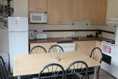 Snow Ski Apartments 14 - SA Accommodation 1