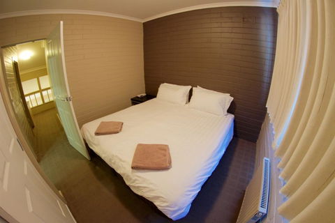 Snow Ski Apartments 15 - SA Accommodation 3