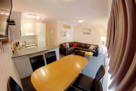 Snow Ski Apartments 28 - SA Accommodation 2