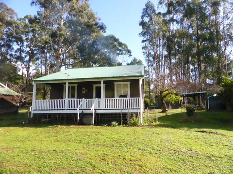 Splendid Wren Cottage - SA Accommodation 0