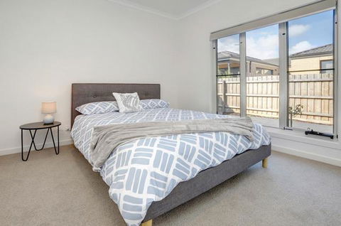 Staughton Sounds - SA Accommodation 3