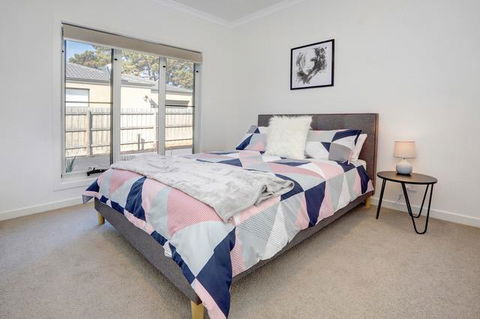 Staughton Sounds - SA Accommodation 1