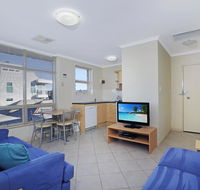 Stylish Comfortable 2 bdrm Glenelg North - SA Accommodation