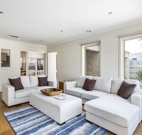 Summer Breeze - SA Accommodation