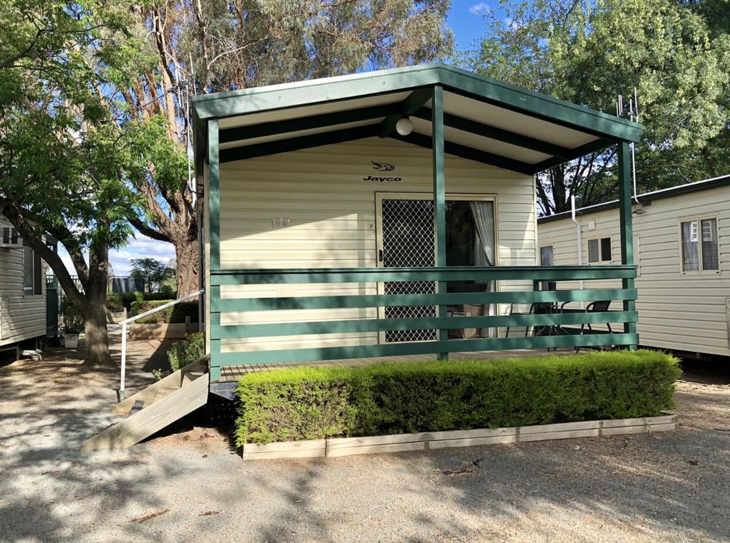 Gillieston ACT SA Accommodation
