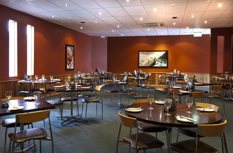 Edgewater Hotel - SA Accommodation 32