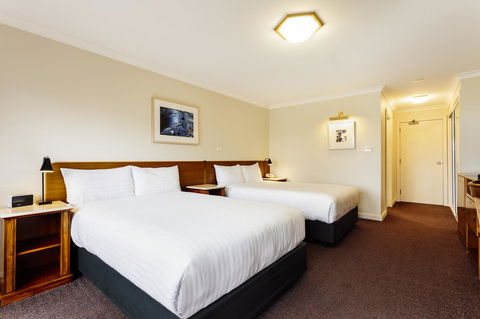 Cradle Mountain Hotel - SA Accommodation 8
