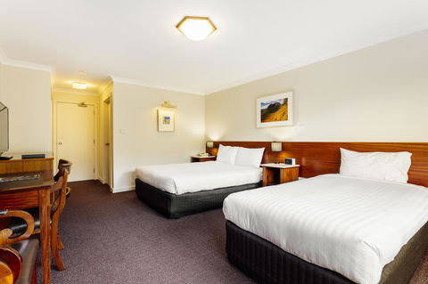 Cradle Mountain Hotel - SA Accommodation 9