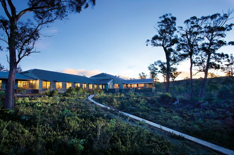 Cradle Mountain Hotel - SA Accommodation 1
