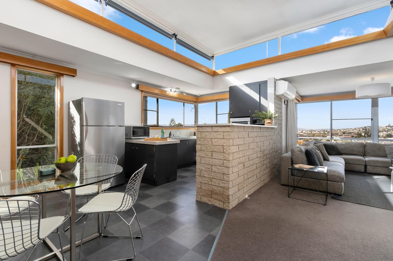 Montrose TAS SA Accommodation