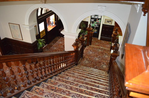 Empire Hotel Queenstown - SA Accommodation 21