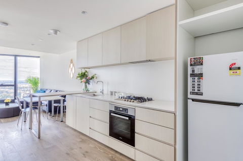 New Eureka 108 Hotel Apartments - SA Accommodation 4