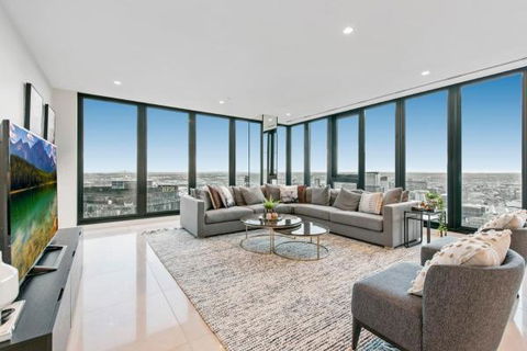 Experience Platinum Hotel Apartments - SA Accommodation 17