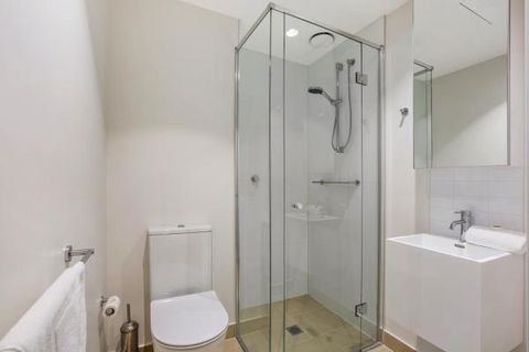 Experience Platinum Hotel Apartments - SA Accommodation 22